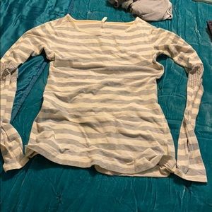 Lululemon long sleeve T
